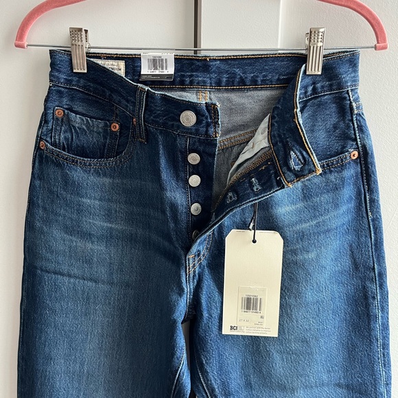NWT Levi’s 501 Blue Jeans size 27x32 - Picture 4 of 8